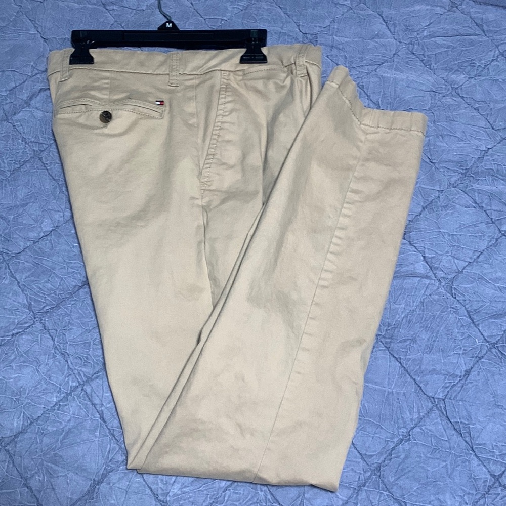 Tommy Hilfiger SLIM FIT khaki pant RANGE OF SIZES